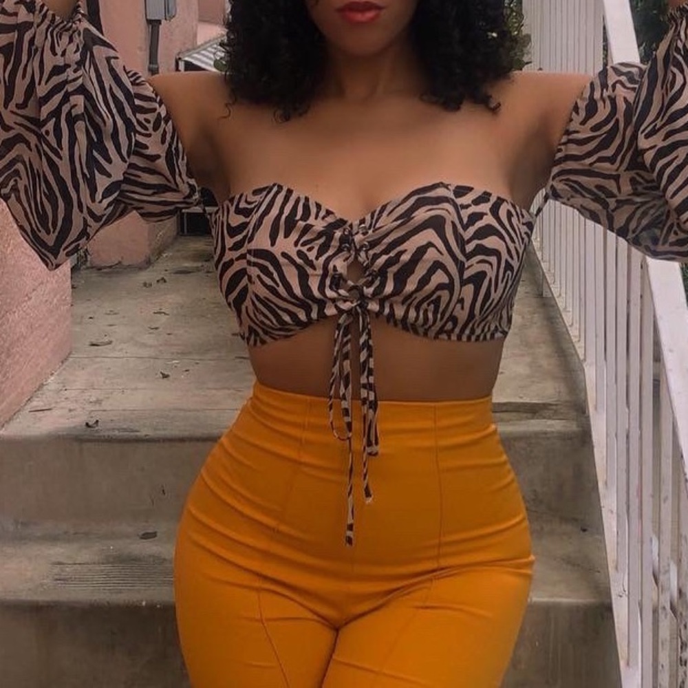 Crop top